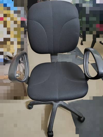 Revolving office chair