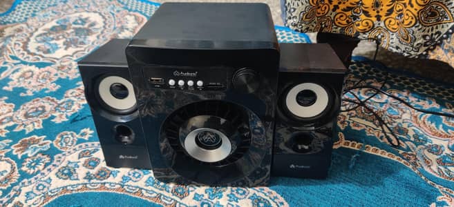 audionic max 230 new only 10 days old almost 1 year warranty