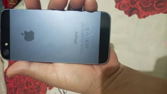 apple iphone with apple id