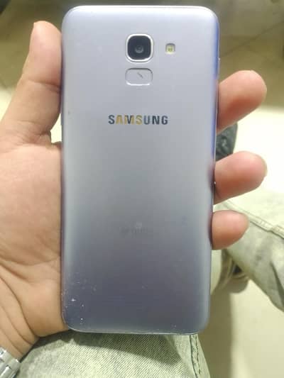 Samsung J6                                                        3/32