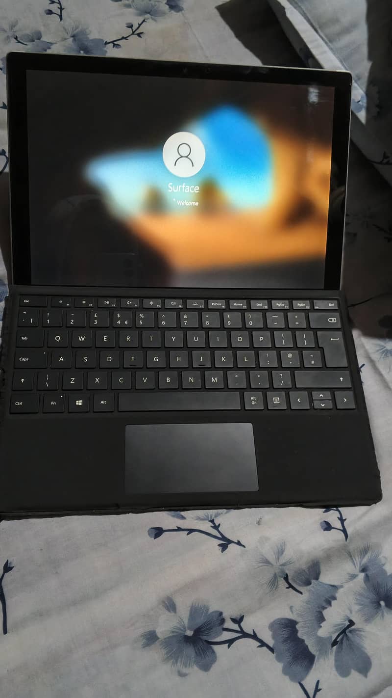 MICROSOFT SURFACE PRO 5 0
