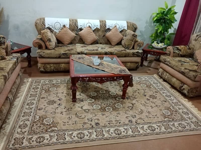one center and two side tables - Side Tables - 1110352200