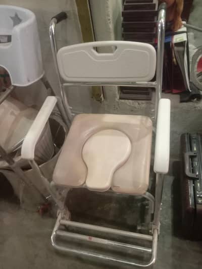 المونیم ویل چیئر ٹو ان ون