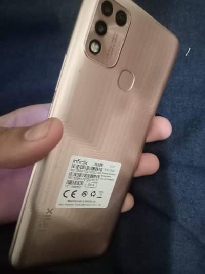 infinix hot11 play with box and charger