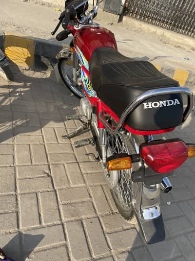 Cd 70 kachi raseed m bike ha enjan 100 per ok