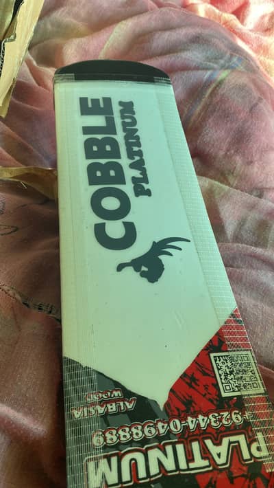 PURE COCONUT ALBAZIA WOOD PLATINUM EDITION BAT HA (urgent for sale)