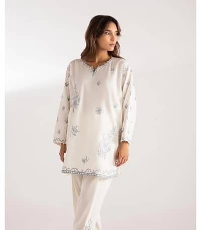 Sana Safinaz Lawn 2 piece embroidered suit
