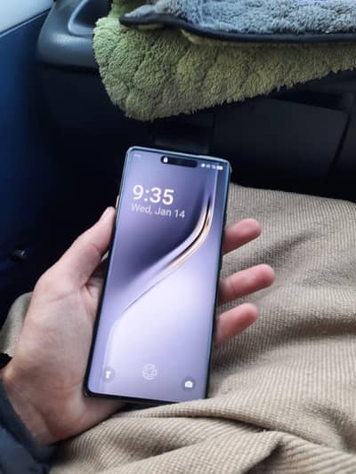 Tecno camon 40 pro 256Gb . 8 GB Ram