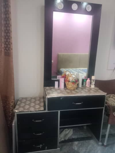 dressing with lights for sale