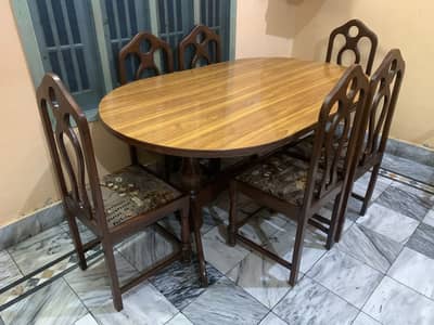 Solid Wooden 6 Seater Dining Table Set – Excellent Condition