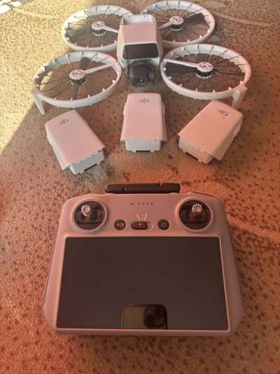Dji flip with combo and and remote  less used