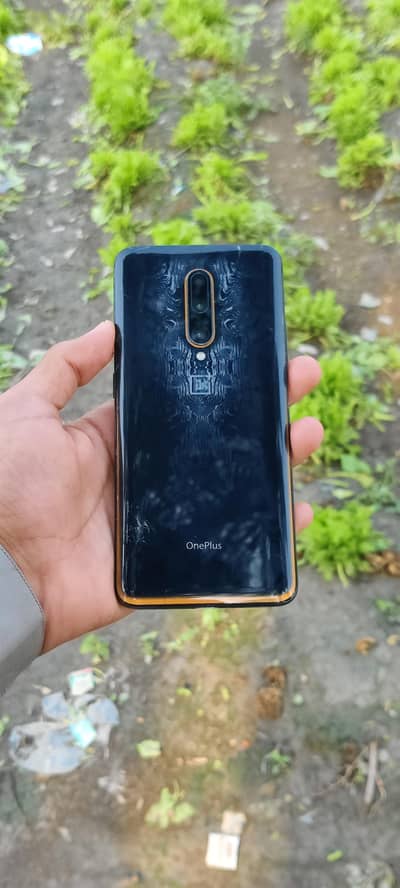 Oneplus 7t pro mclaren 12gb ram 256 memory