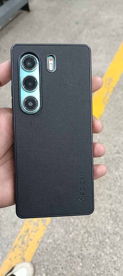 tecno camon 40 lush just one month use