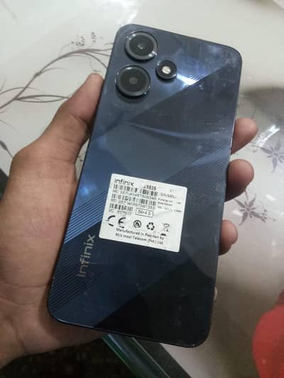 camera Nahi Hai Box Hai Charger nahi hai