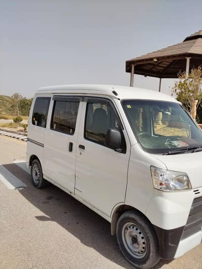 Hijet 2025 Japan Jeanine