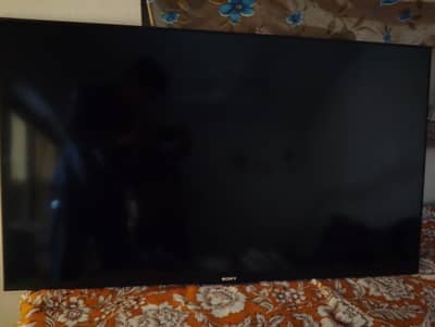 Sony LED smart tv only screen issues card ok hai market price 120k hai