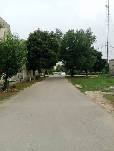 5 Marla plot is avalabel in Eden Garden A block with reasonable price.