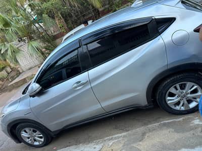 Honda Vezel Hybrid Z