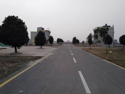 On Excellent Location 5 Marla Residential Plot In Grand Avenues Housing Scheme Best Option
