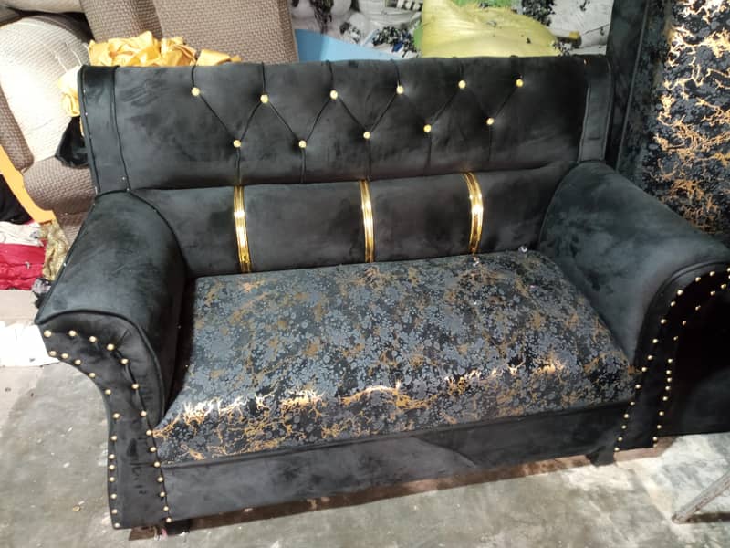 Sofa set 0
