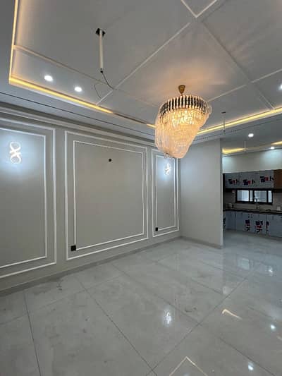 10 Marla Double Story Full Vip House For Sale In Lake City Society Raiwind Road