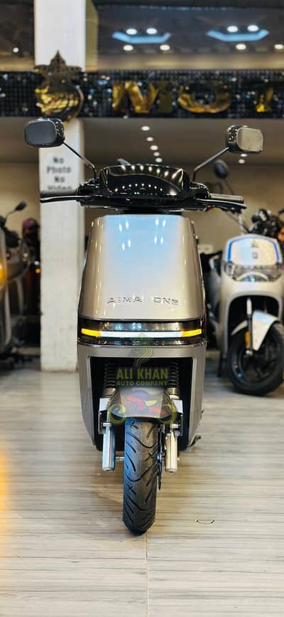 SCOOTY SCOOTER M6 E8S Pro T9 YADEA G7 T5 RAMZA EVEE NISA C1 AIR MALE