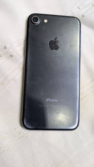 iPhone 7 PTA