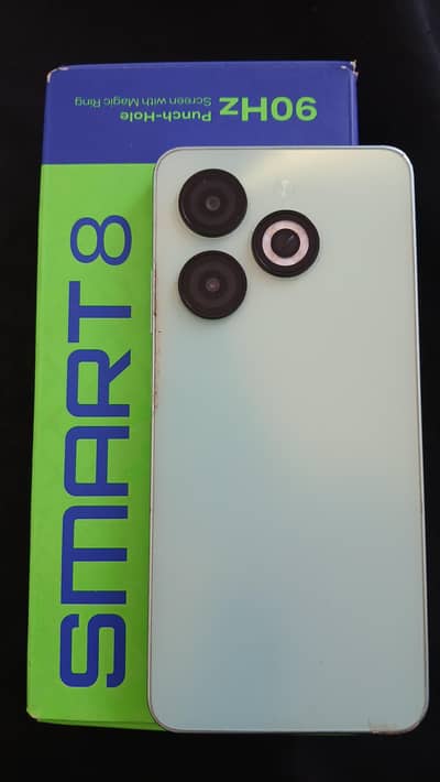 Infinix Smart 8 ( 10/10 ) condition