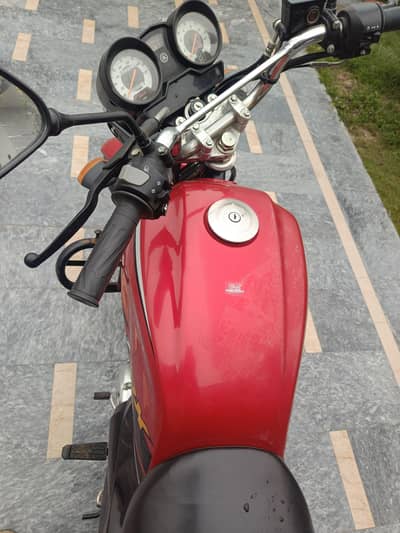 Yamaha YB125Z 10/10 Condition,