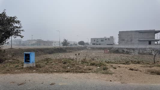 "Plot No. 279, Block U: Your Haven of Luxury in DHA Phase 8"