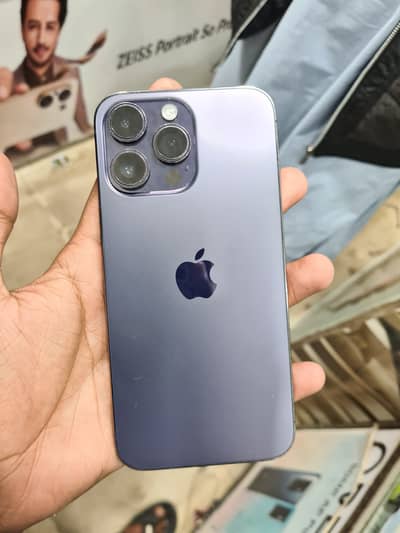 14 Pro Max 256GB Dual Physical