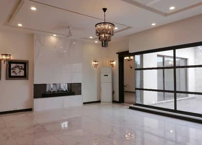 House Of 1 Kanal Is Available In Contemporary Neighborhood Of DHA Defence