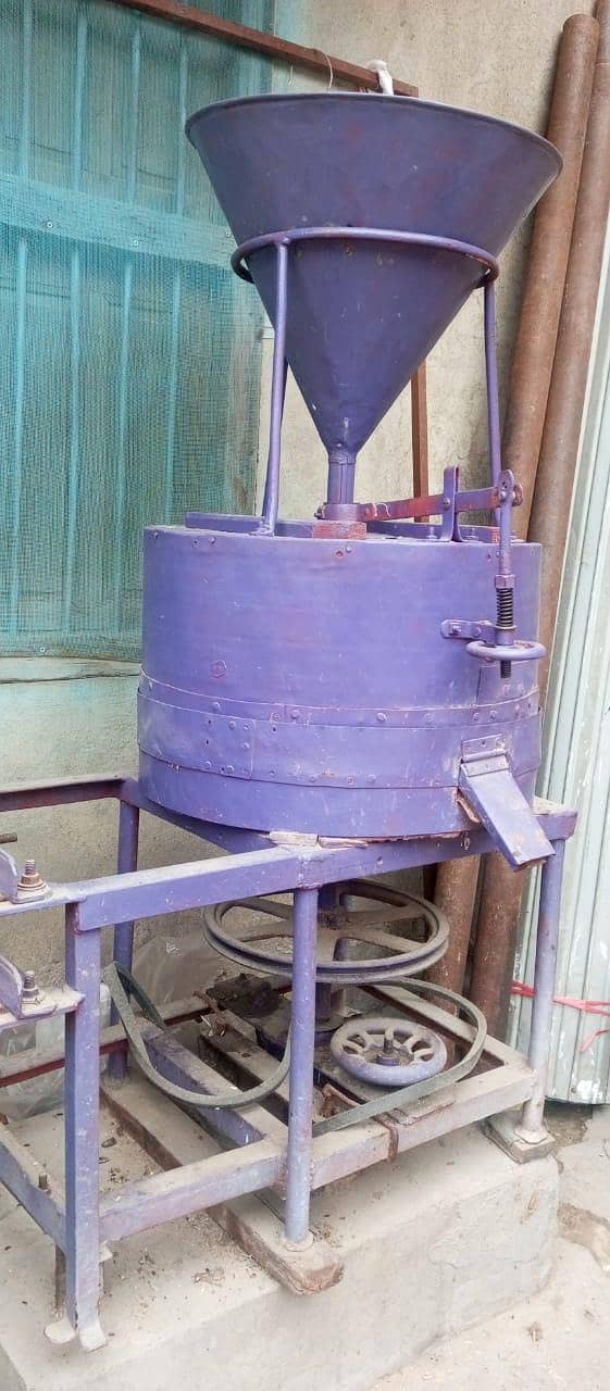 آٹا چکی مشین 2