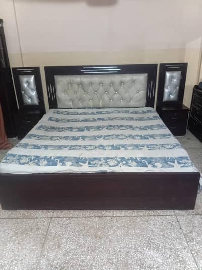 Bed Set , Almari , Divider , Dressing table without mirror