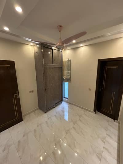 Prime Location Office Available In Al Kabir Town