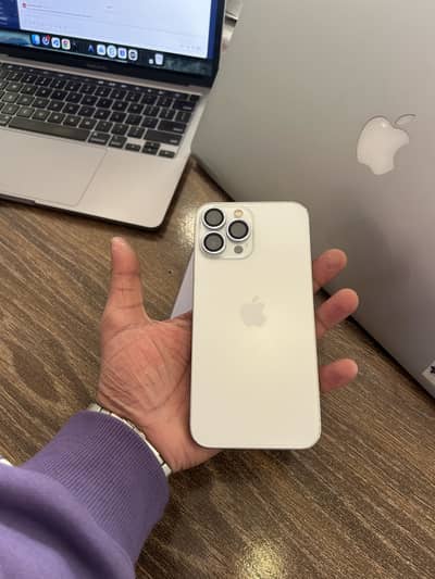 iPhone 13 Pro Max Auto JV (Mint Condition)