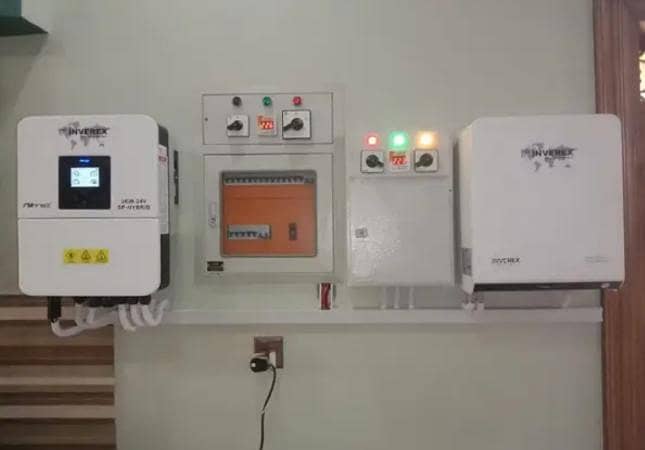 solar installation solar inverter repairing elevated structure 14