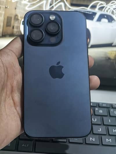 IPhone 15 pro JV 128 GB 98 battery health