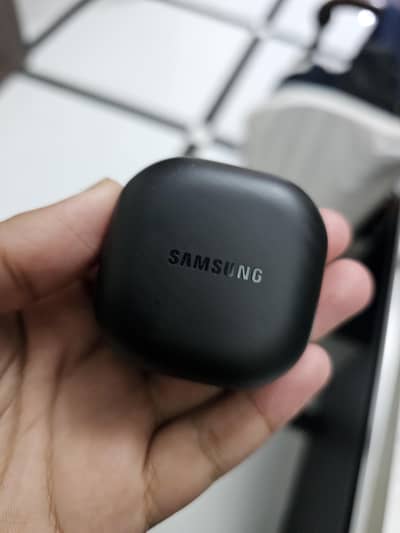 Samsung Galaxy Buds 2 Pro