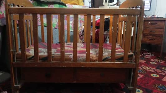 baby cot wooden