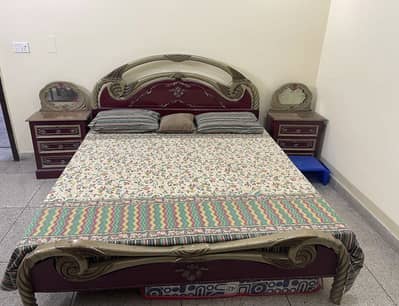 Sheesham wood bed