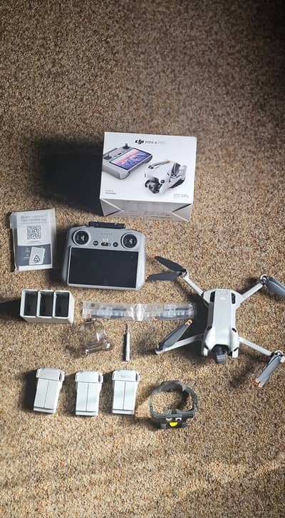 Dji Mini 4 Pro fly more combo