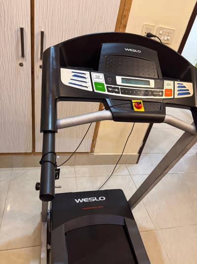 Treadmill Home slightly used with care imported USA with incline