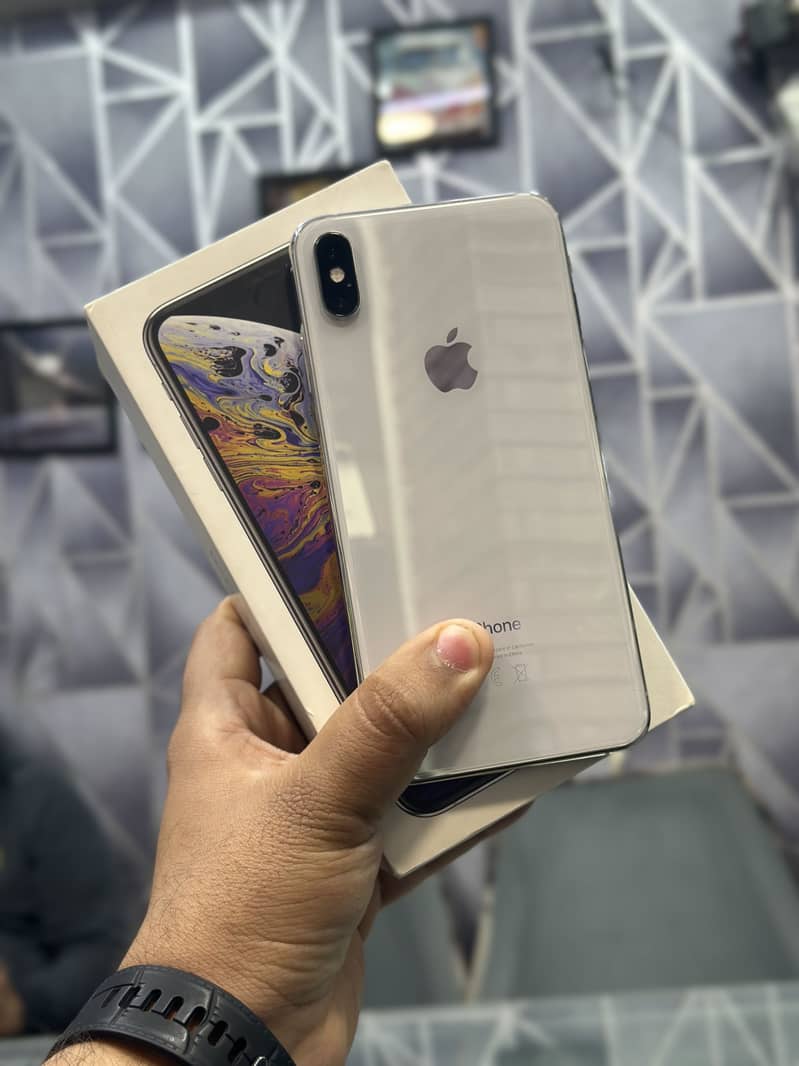 iphone Xsmax 256GB Pta Approved mint condition complete box - Mobile ...
