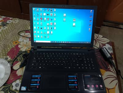 Advent laptop intel celeron  1.6 GHz