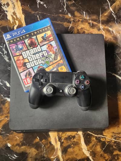 Playstation 4 Slim with FREE GTA 5