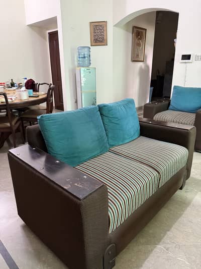6 Seater sofa set for sale urgent