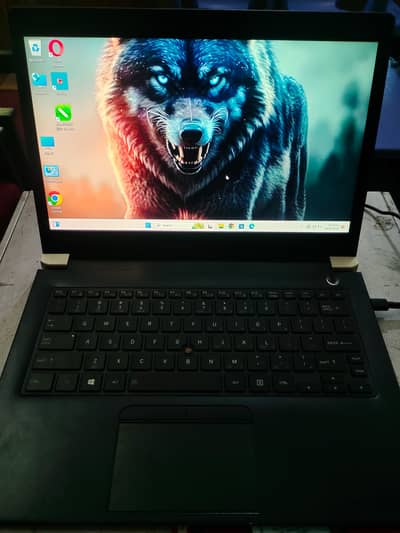 Toshiba protege x30-d core i7 7 generation 8 gb ram with 256 gb ssd