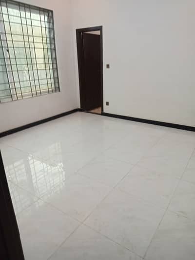 3 Marla upper 1.5 story available for rent