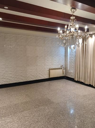 A BEAUTIFUL 33 MARLA MEADOWS VILLAS